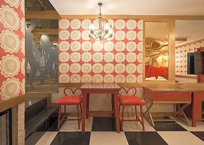 Victoria Court Escarpment - Pasig 3* 마닐라